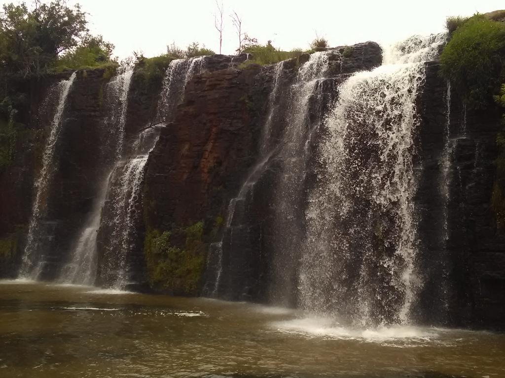 Two Falls View 萨比 外观 照片